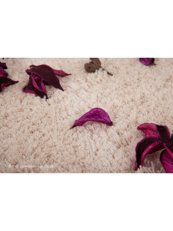 Velvet Ivory Rug - 5