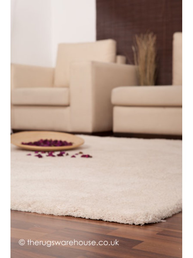 Velvet Ivory Rug - 6