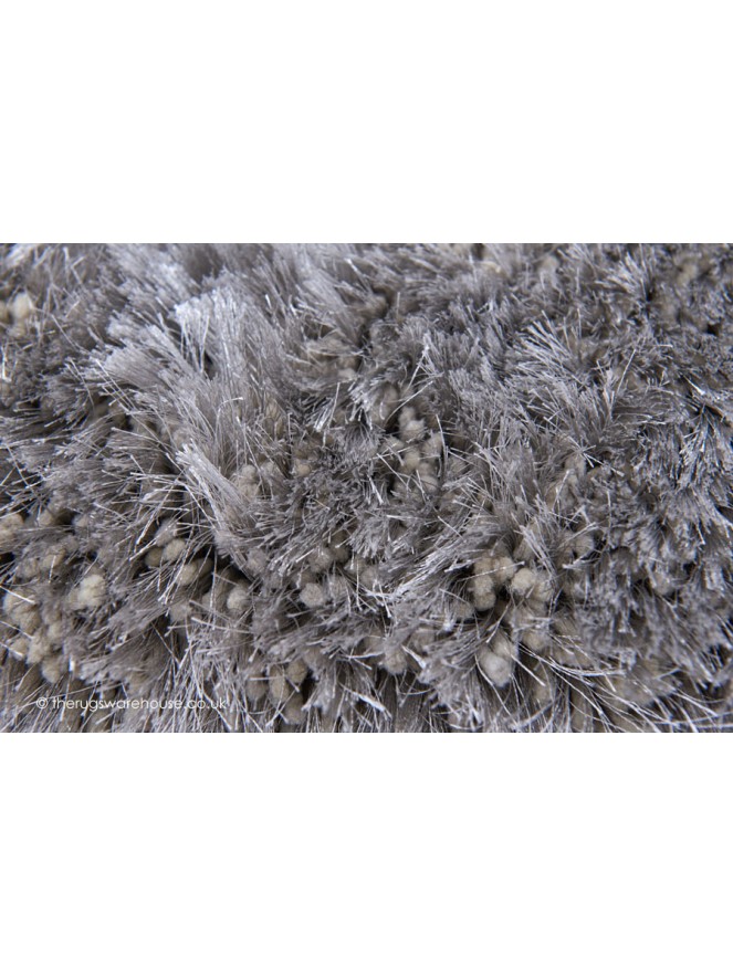 Plush Silver Circle Rug - 6