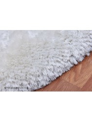 Plush White Circle Rug - Thumbnail - 3