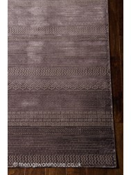 Maya Wineberry Rug - Thumbnail - 2