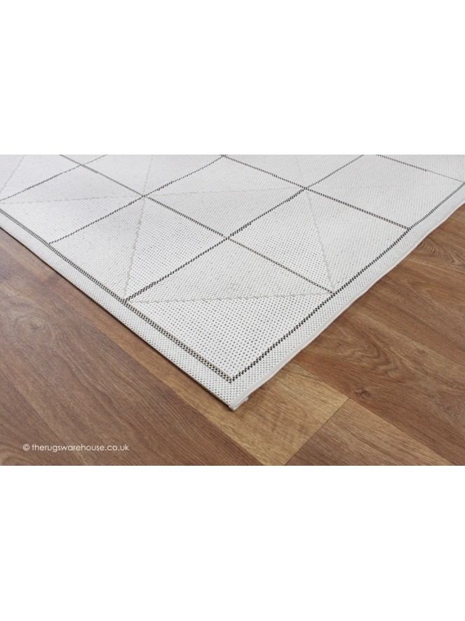 Patio Check Ivory Rug - 3