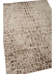 Quatz Gemstone Rug - Thumbnail - 6