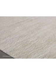 Silky Ivory Rug - Thumbnail - 4