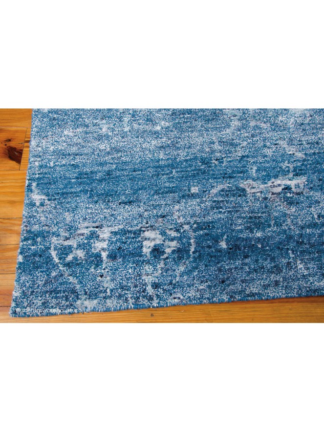 Silk Shadows Ocean Rug - 4