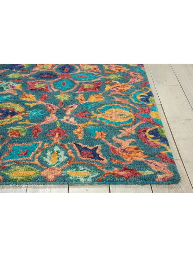 Vibrant Classic Teal Rug - 4