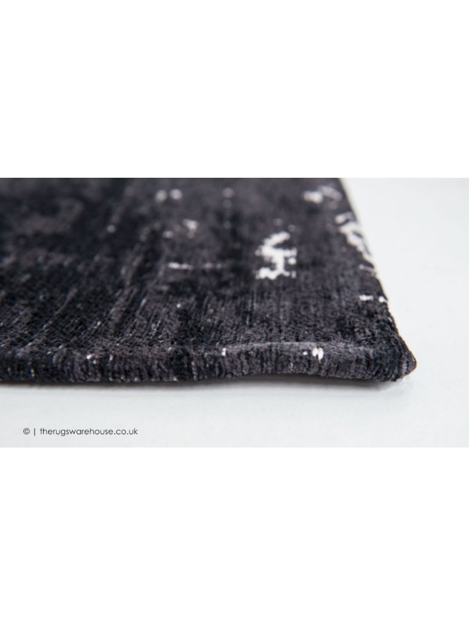 Griff Black Rug - 4