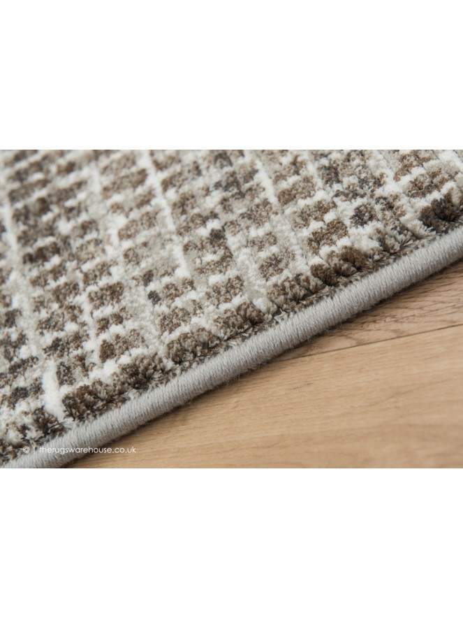 Strata Mesh Brown Rug - 4