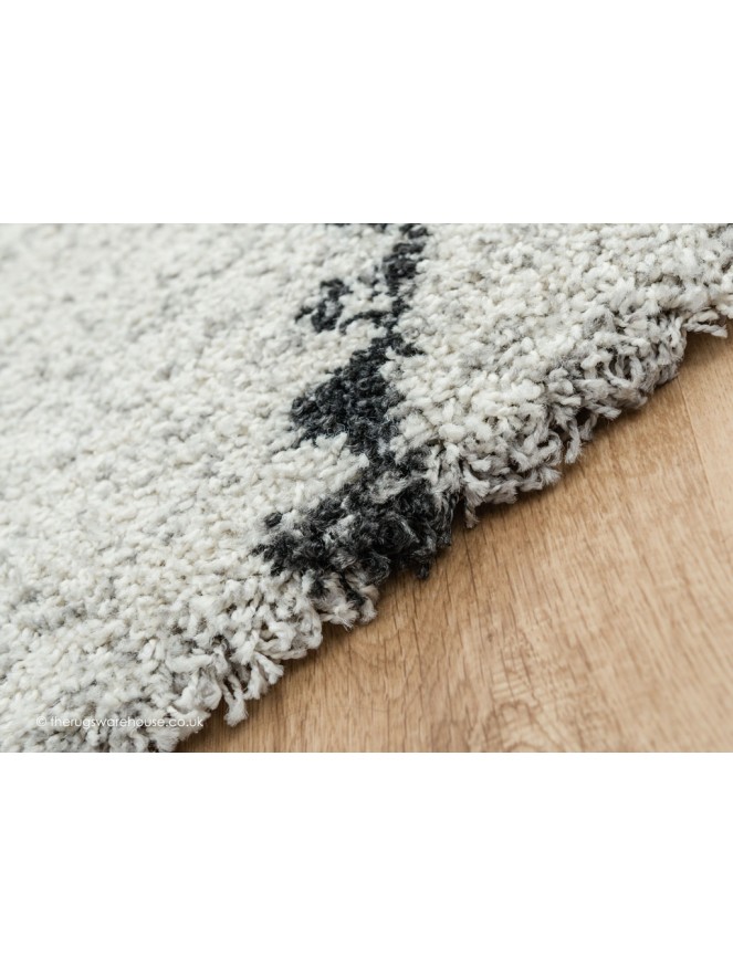 Lippie Ivory Rug - 4