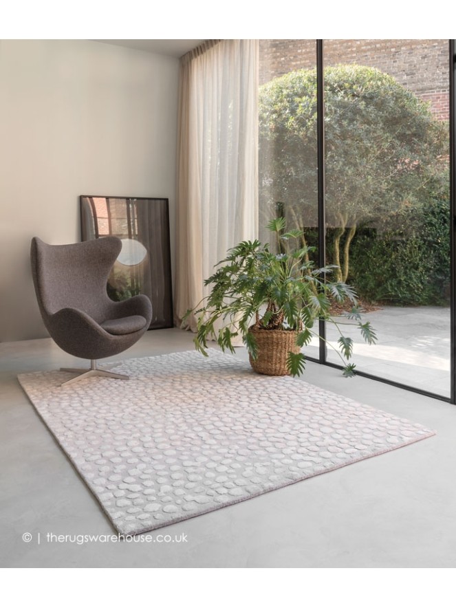 Dotted Silver Rug - 2