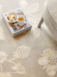 Wild Strawberry Tonal Rug - Thumbnail - 3