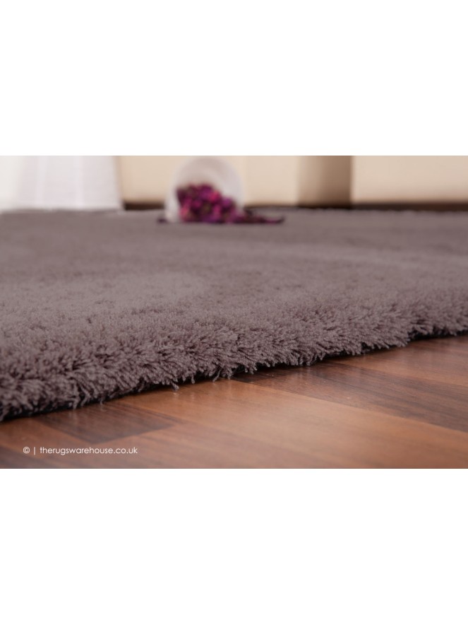 Velvet Beige Rug - 3