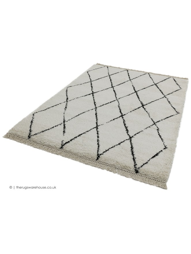 Rocco Diamonds Cream Rug - 2