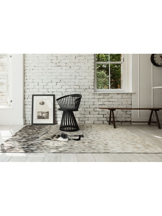 Gaucho Diamond Rug - 2