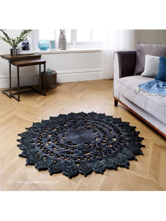 Zarla Black Rug - 2