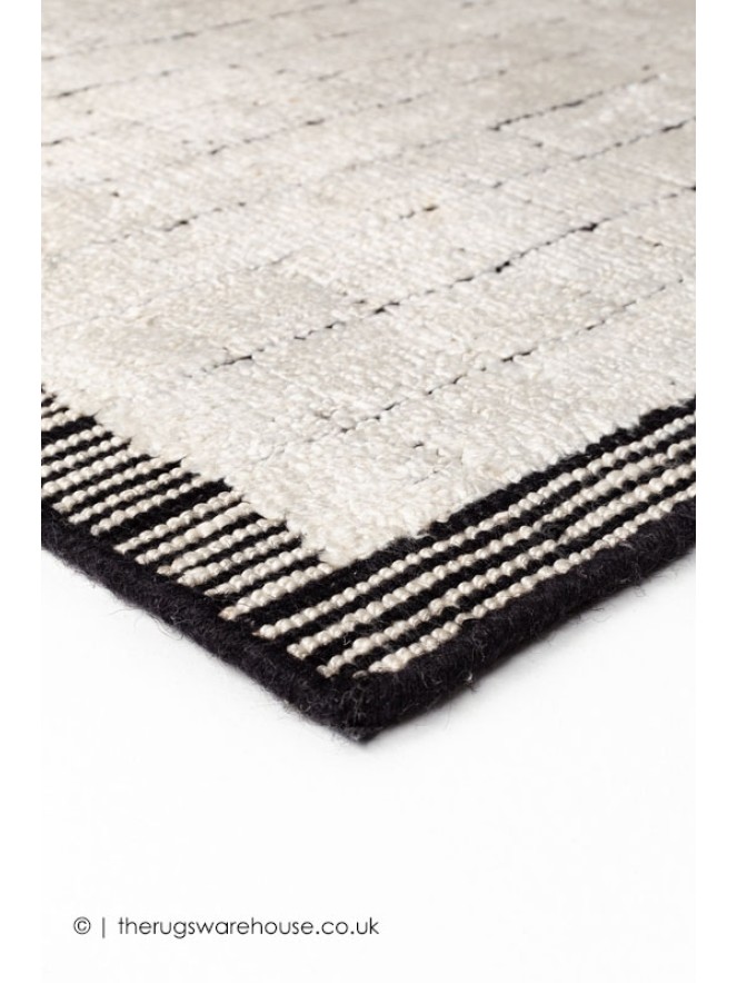 Mesh Cream Rug - 3