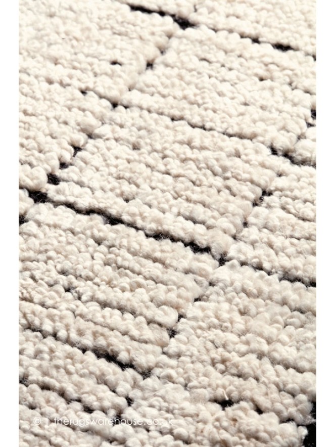 Mesh Cream Rug - 6