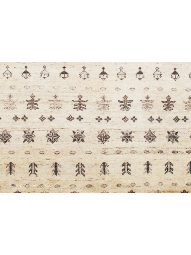 Lawar Beige Rug - 3