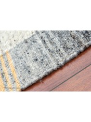 Graphic Edge Rug - Thumbnail - 3