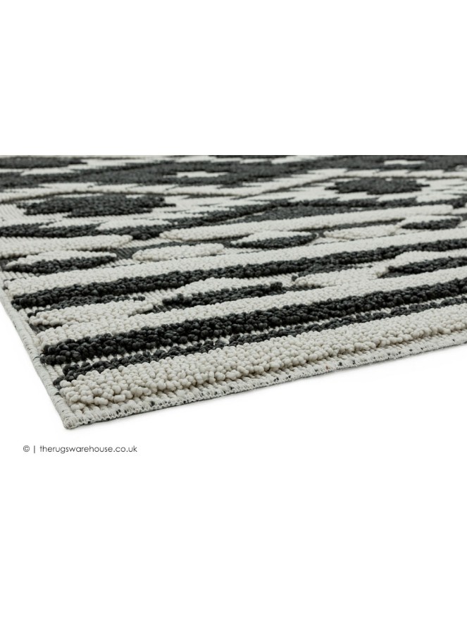 Taza Black Rug - 3