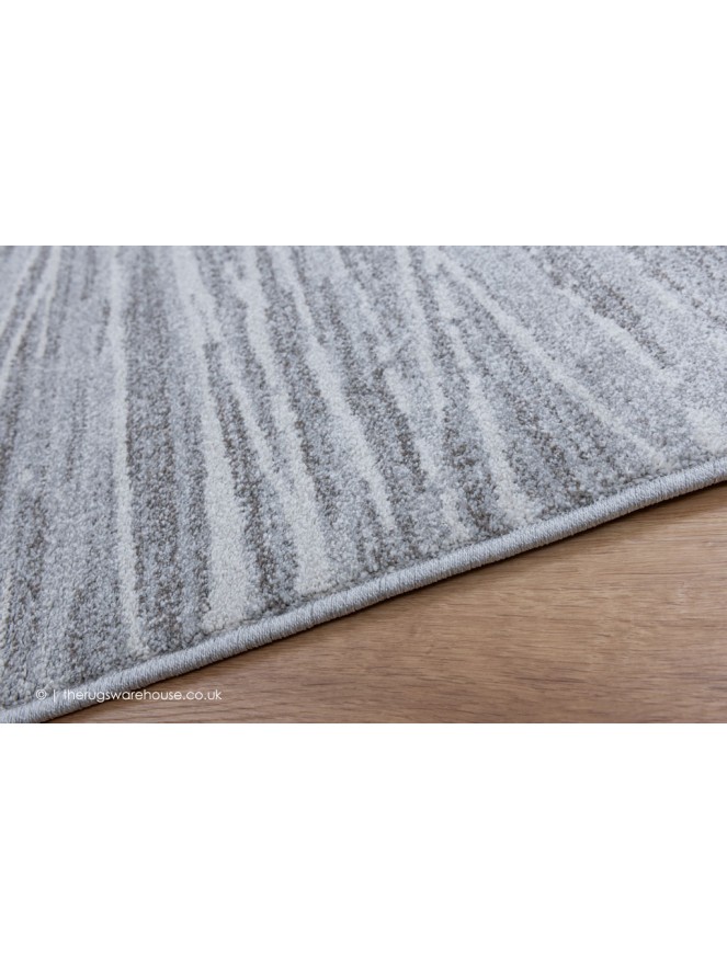 Savelo Rug - 4