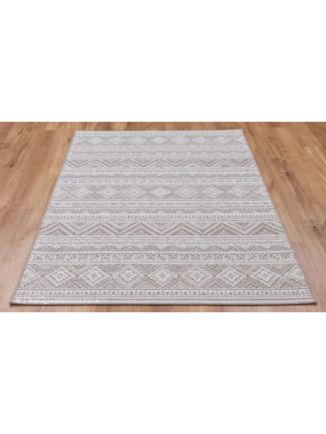 Savik Beige Rug - 2