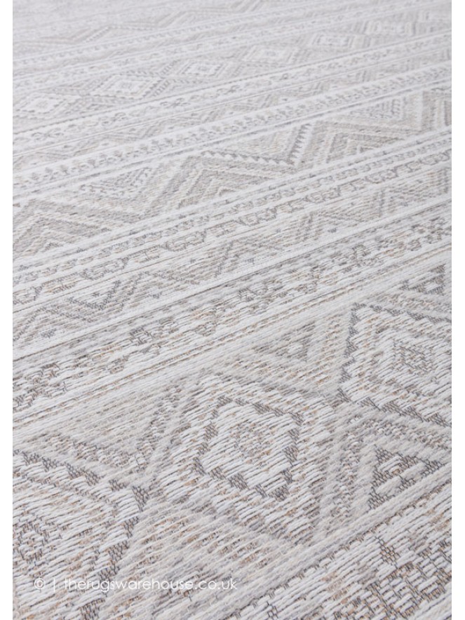 Savik Cream Rug - 5