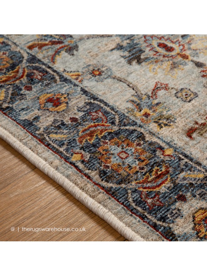 Sarouk 53X Cream Rug - 4