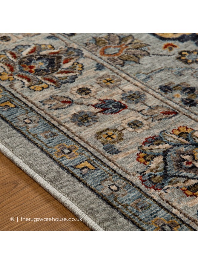 Sarouk 561W Grey Rug - 4