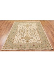 Sumak Green Border Rug - Thumbnail - 2