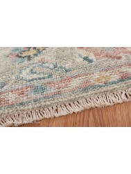 Ushak 68 Rug - Thumbnail - 4