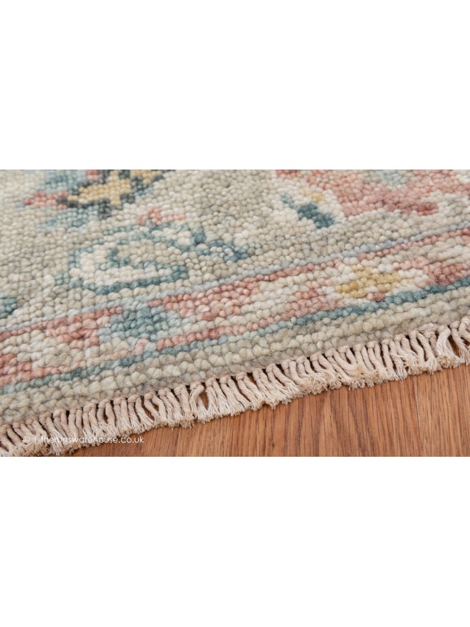 Ushak 68 Rug - 4