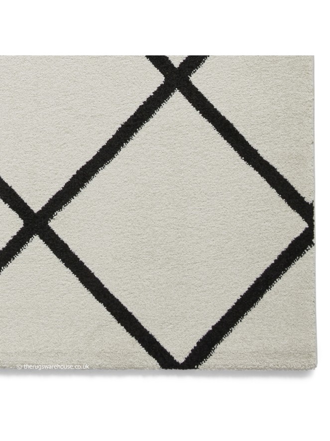 Brooklyn Diamond Cream Black Rug - 5