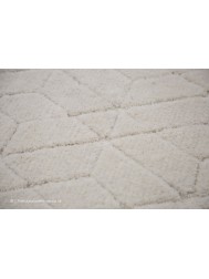 Cozy Ivory Rug - Thumbnail - 5