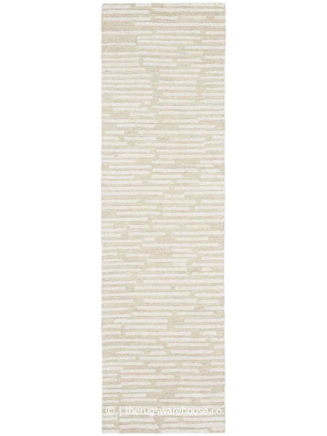 Linear Silky Ivory Runner - 5