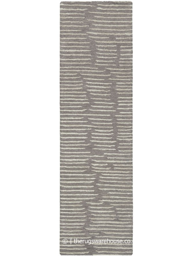 Linear Silky Grey Runner - 6