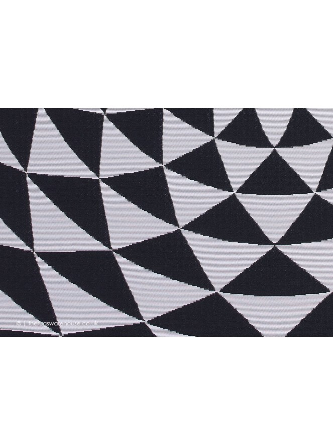 Geo Illusion Rug - 4