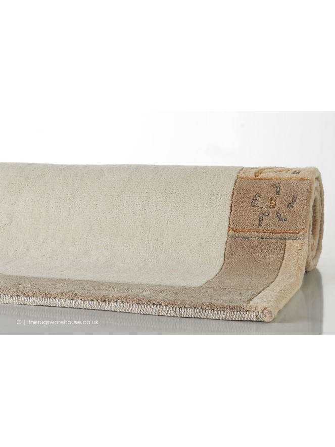 Manali Beige Runner - 3