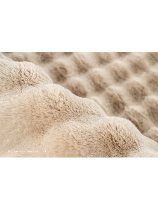 Foam Fur Beige Rug - 3