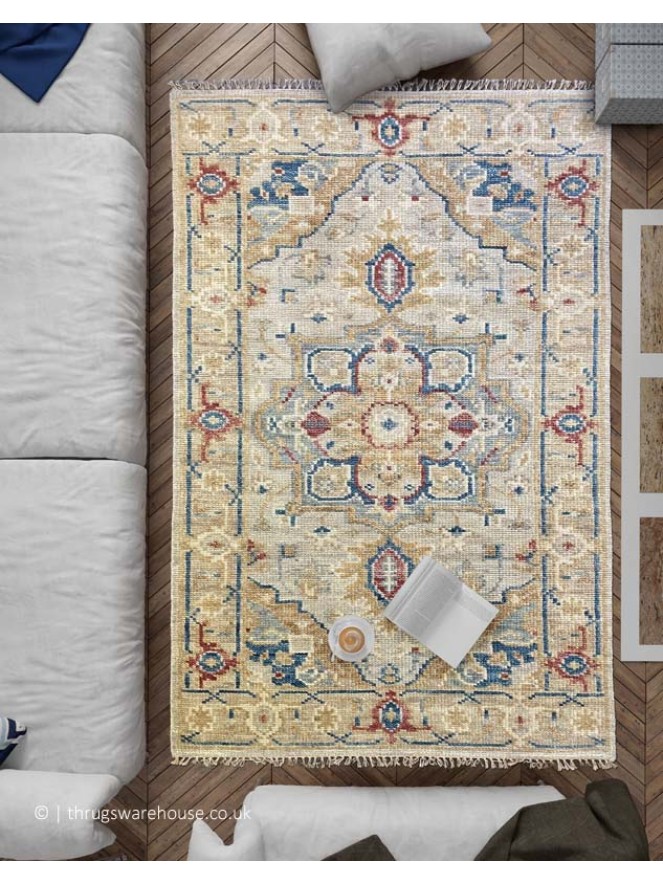 Ushak Ivory Beige Rug - 2