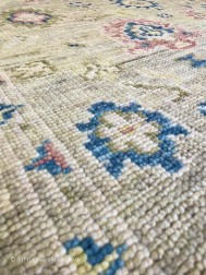 Ushak Sage Rug - Thumbnail - 5