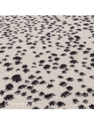 Black Spotty Rug - Thumbnail - 3