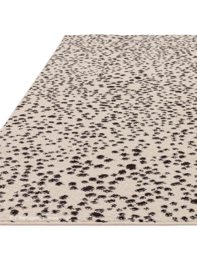 Black Spotty Rug - 6