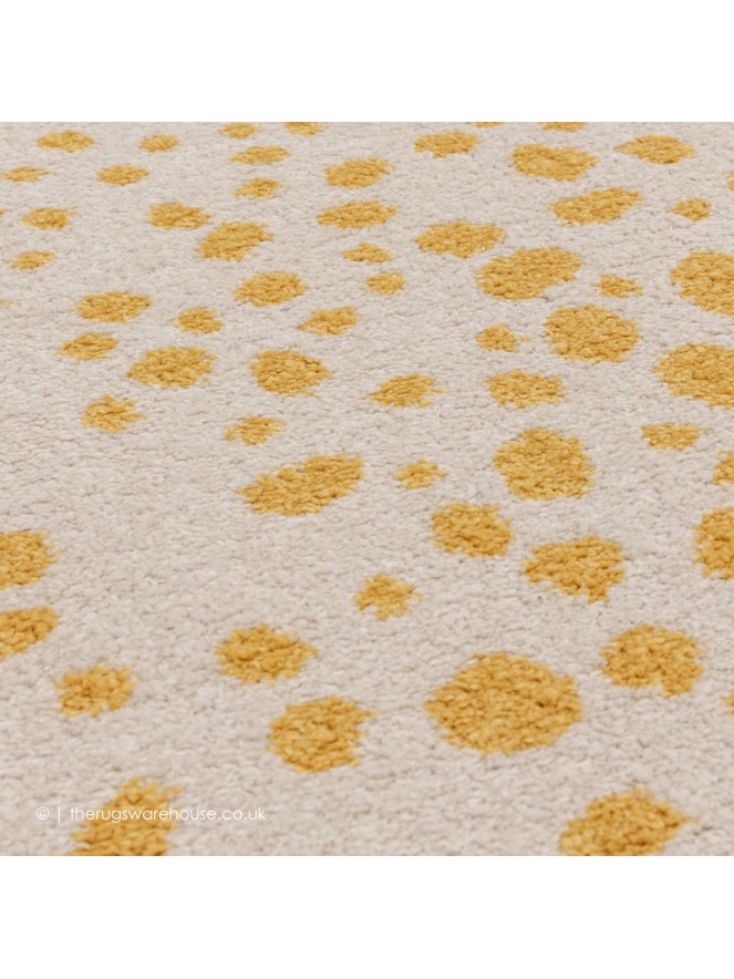 Yellow Spotty Rug - 3