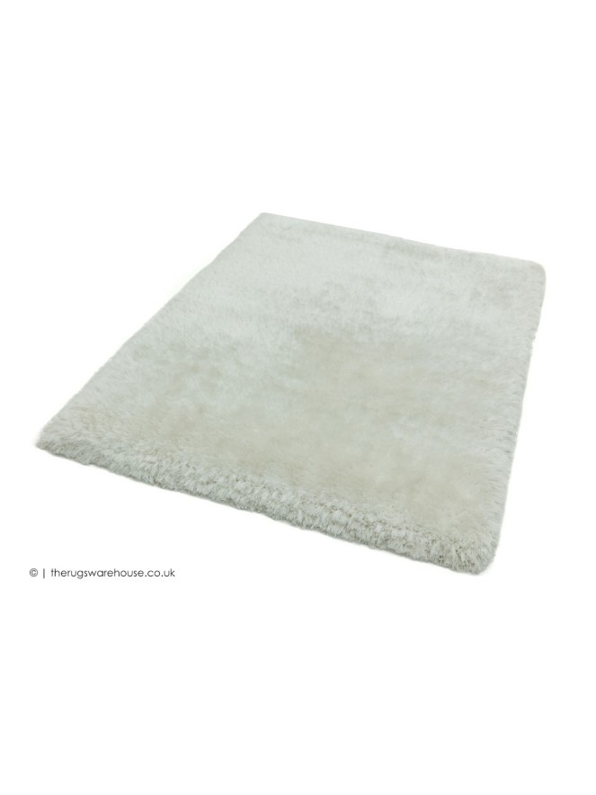 Plush White Rug - 5