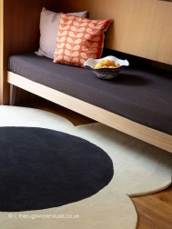 Flower Ecru Black Rug - Thumbnail - 2