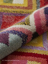 Lukrania Rug - Thumbnail - 5