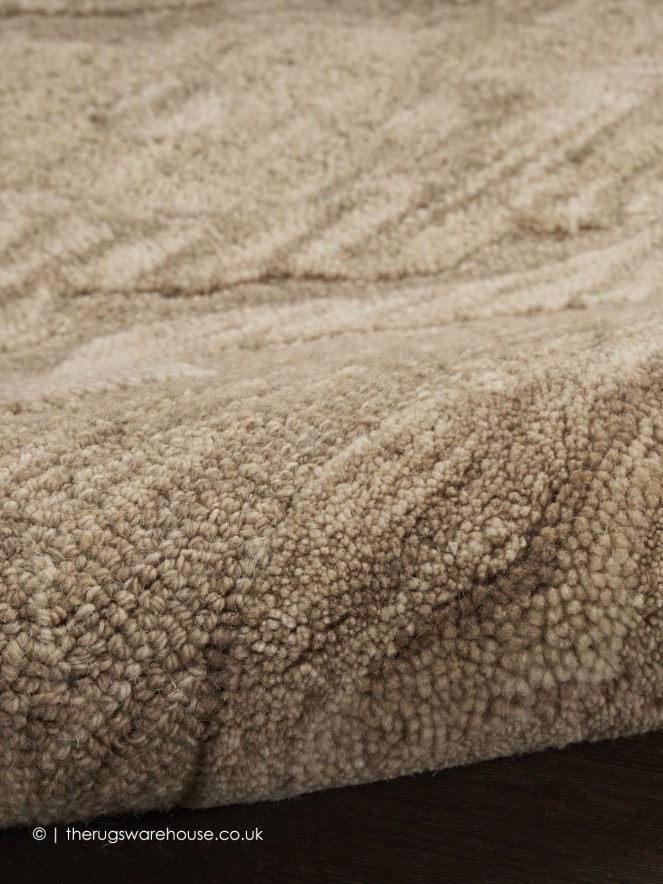 Graceful Taupe Rug - 5