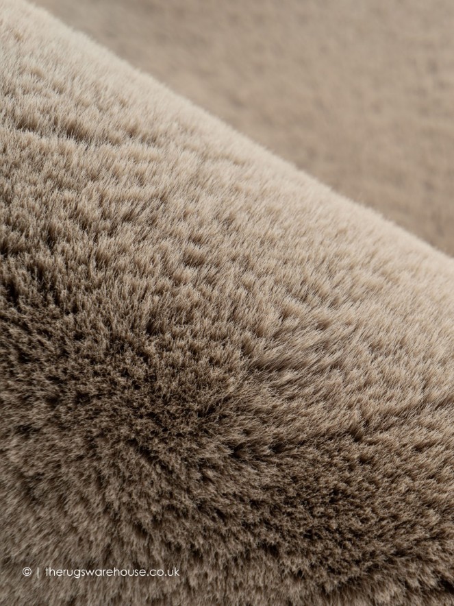 Heavenly Taupe Bean Rug - 3