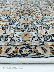 Damascus White Runner - Thumbnail - 4